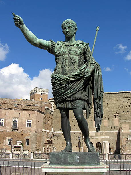 ジュリアス・シーザーの像のローマ、イタリア ストックフォト