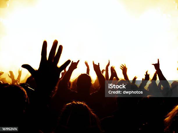 Konzert Menschenmenge Stockfoto und mehr Bilder von Applaudieren - Applaudieren, Aufregung, Berühmtheit