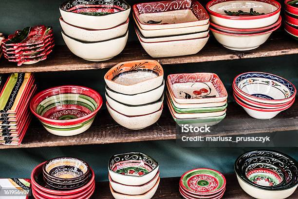 Foto de Clássico Turco Cerâmicas No Mercado e mais fotos de stock de Cerâmica - Artesanato - Cerâmica - Artesanato, Fotografia - Imagem, Horizontal