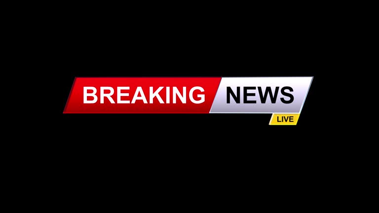 Breaking News Concept Glass Spinning - 4k Stock Video with Green Screen