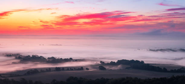 istock Misty morning sunrise south downs 1620227731