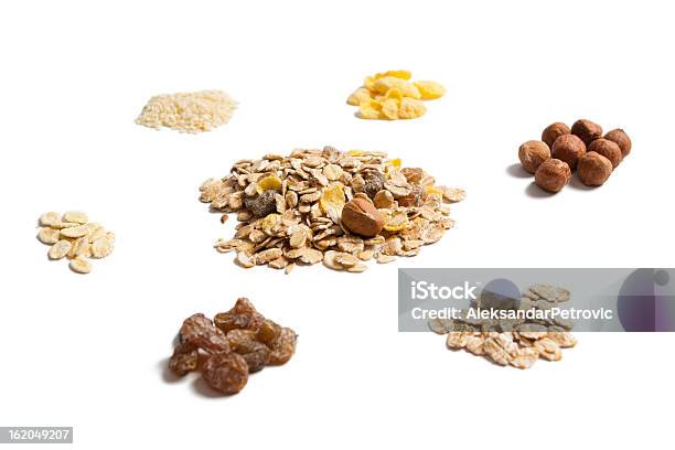 Los Ingredientes De Que Están Fabricados Con Muesli Foto de stock y más banco de imágenes de Alimento