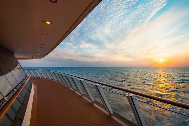 scenic view of cruise liner deck and ocean - passenger ship sunset summer sun imagens e fotografias de stock