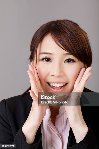 Amarillo Foto de stock y más banco de imágenes de Adulto - Adulto, Adulto joven, Asia