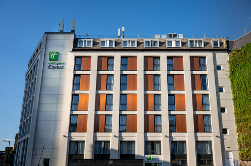 London, UK: Holiday Inn Express London - Southwark. A three-star hotel in central London near the Tate Modern.