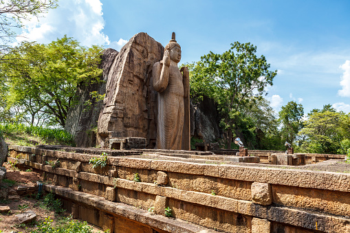 Aukana Buddha or Avukana Buddha statue, Aukana, Sri Lanka, Asia