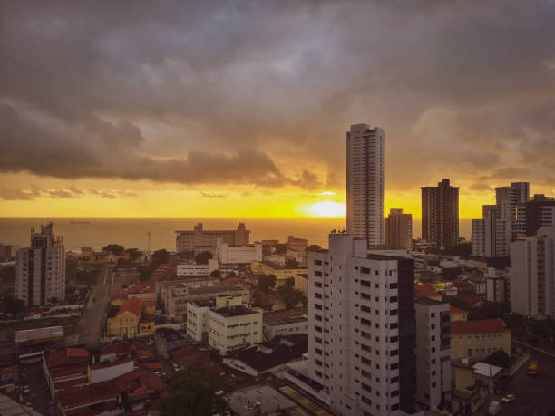 istock Sunrise over the sea 1621139965