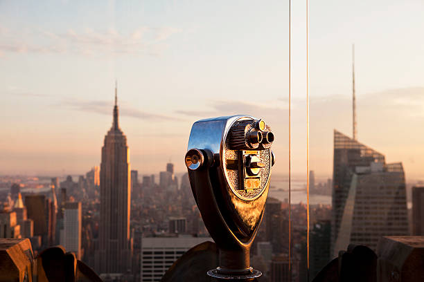 istock Coin operated binoculars and Empire State Building 162130070