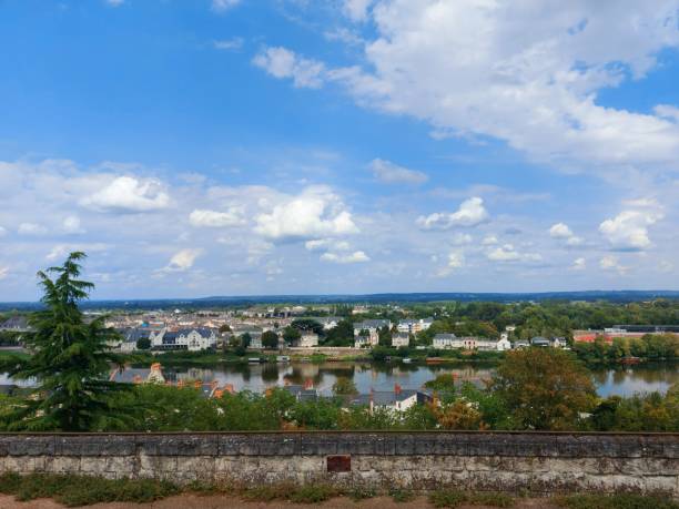 istock view of Saumur 1621361048