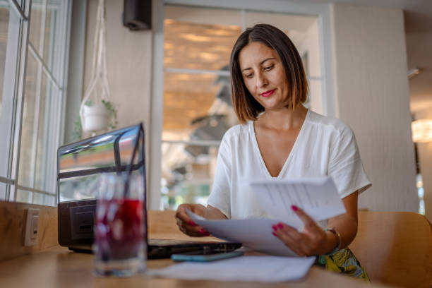 istock Businesswoman working before presentation to her colleagues 1621400840