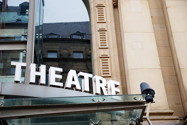 novo sinal de teatro - edifício de teatro - fotografias e filmes do acervo