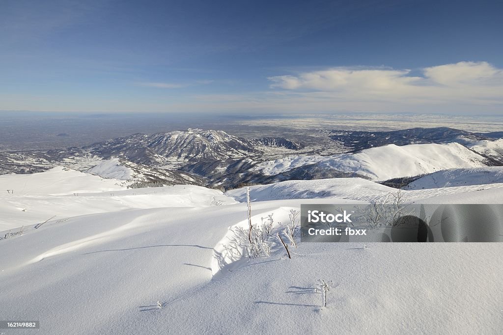 Infinito panorama de inverno - Foto de stock de Alpes europeus royalty-free