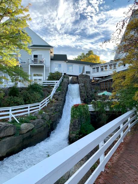 istock Mill Falls Waterfall in Meredith, New Hampshire 1622227632