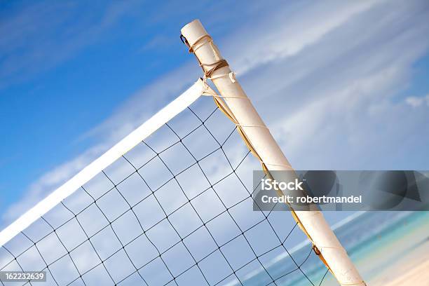 Volleyball Stockfoto und mehr Bilder von Aktivitäten und Sport - Aktivitäten und Sport, Bausatz, Bewegung