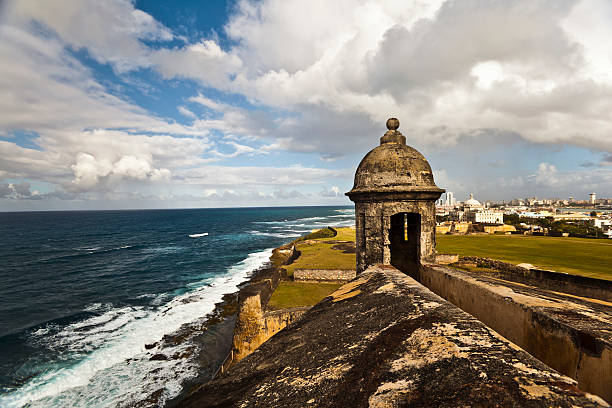 castillo festung el morro - horizon over water old san juan san juan puerto rico puerto rico stock-fotos und bilder