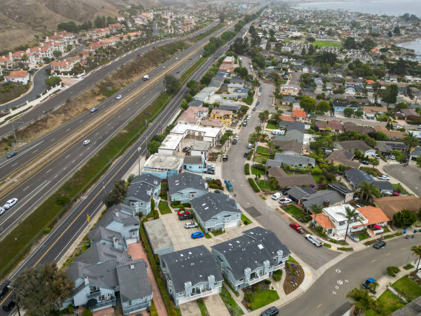 istock Luxury Homes and Condos 1622396859