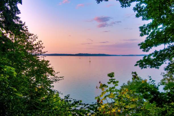 istock Sailboat at sunset on the Puget Sound 1622484815