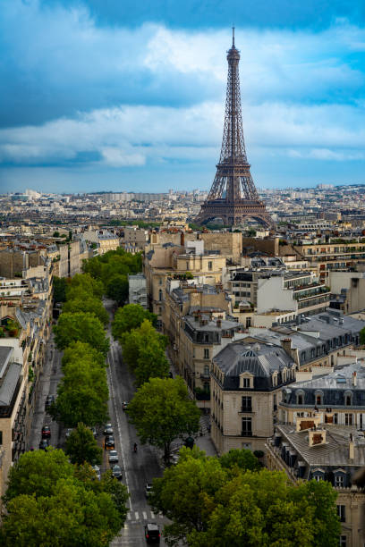 istock A romantic view of the Eiffel Tower in Paris 1622558826