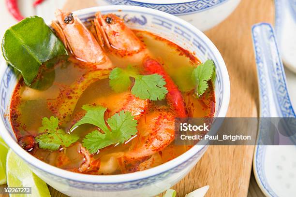 Tom Yum Goong Foto de stock y más banco de imágenes de Alimento - Alimento, Camarón - Marisco, Crustáceo