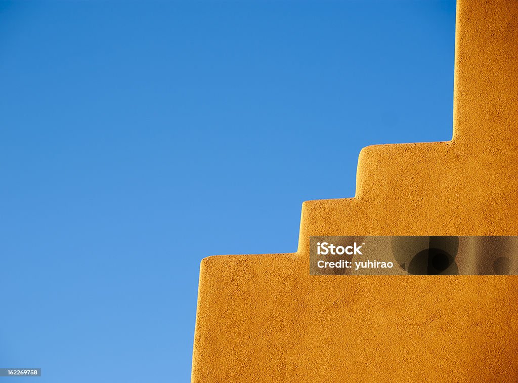 Südwesten typischen Lehm- wall und den blue sky - Lizenzfrei Albuquerque Stock-Foto