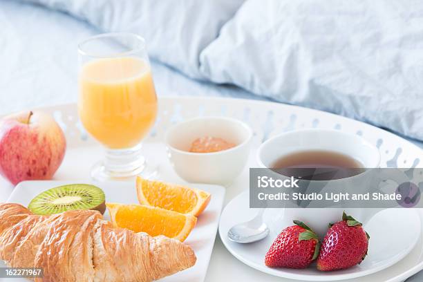 맛있는 아침 식사 아침 식사를 제공하는 숙박에 대한 스톡 사진 및 기타 이미지 - 아침 식사를 제공하는 숙박, 고급 호텔, 침대