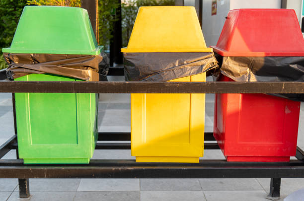 istock Garbage Green Yellow Red, 3 garbage, 3 bin on Rack steels. 1622726129