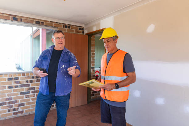 istock Maori Man in a Construction Contractor Meeting 1622784001