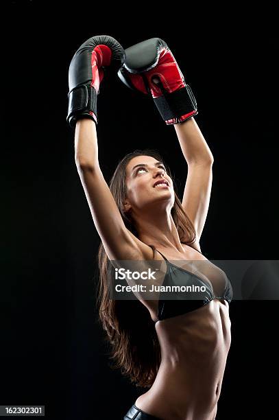Hispanic Weibliche Boxer Stockfoto und mehr Bilder von Athlet - Athlet, Lateinamerikanische Abstammung, 25-29 Jahre