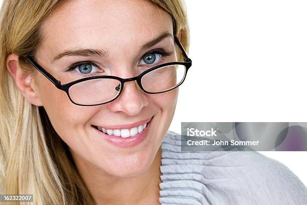 Foto de Alegre Mulher Usando Óculos e mais fotos de stock de 20 Anos - 20 Anos, 20-24 Anos, Acessório