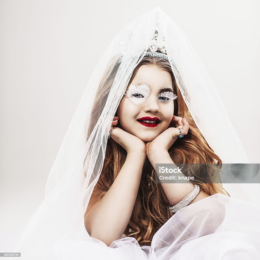 masquerade Zeit Mädchen verkleidet als gute queen-Size-Bett - Lizenzfrei Teenager-Alter Stock-Foto