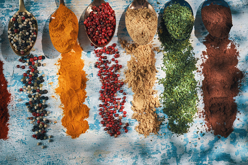 Variation of Spices Chili Powder, Red Peppercorn, Garlic, Parsley, Turmeric, Cumin, Cinnamon, Mixed Peppercorn