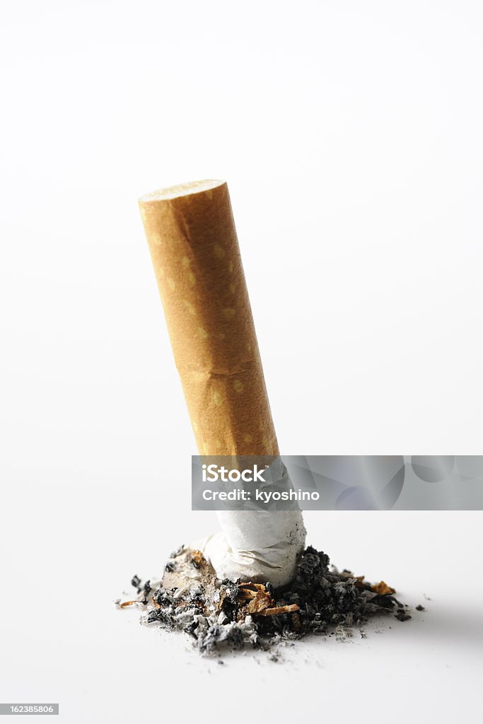 Quit （喫煙）-シガレットブット - 煙草の吸殻のロイヤリティフリーストックフォト