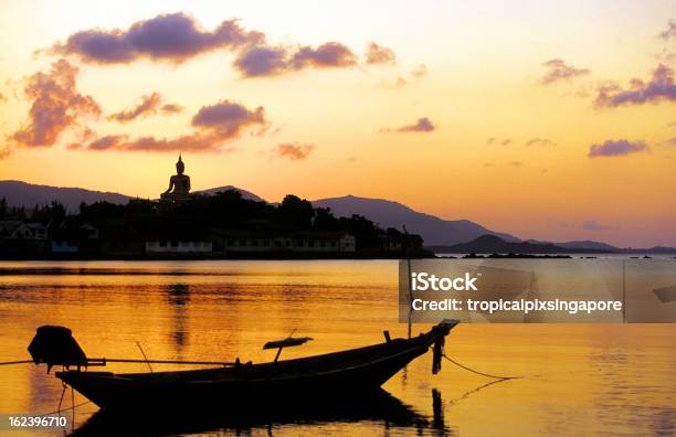 Thailandia Koh Samui Statua Del Buddha - Fotografie stock e altre immagini di Isola di Koh Samui - Isola di Koh Samui, Tramonto, Buddha