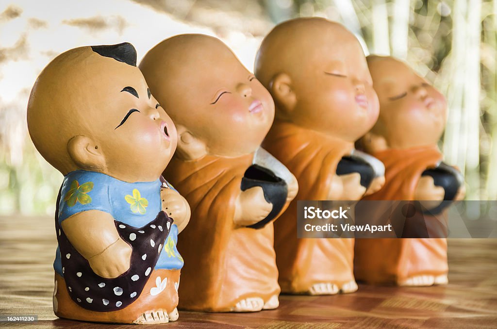 Statues of Baby Mnisi buddyjscy - Zbiór zdjęć royalty-free (Buddyzm)