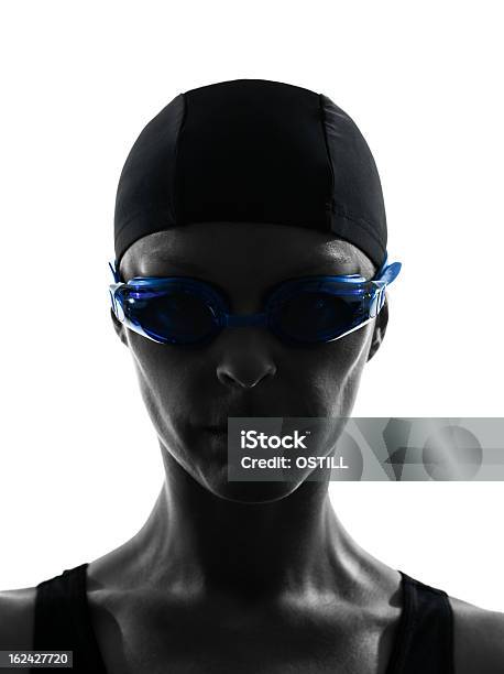 Frau Wettbewerb Schwimmer Porträt Silhouette Stockfoto und mehr Bilder von Athlet - Athlet, Attraktive Frau, Ausdruckslos