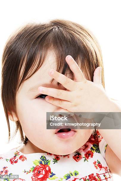 Grande Errore - Fotografie stock e altre immagini di Bambine femmine - Bambine femmine, Bambino, Bambino dell'asilo
