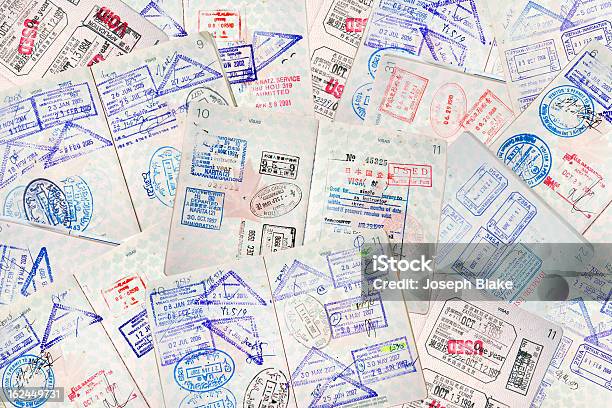 Paszport Podróż Znaczki - zdjęcia stockowe i więcej obrazów Stempel w paszporcie - Stempel w paszporcie, Mapa świata, Paszport