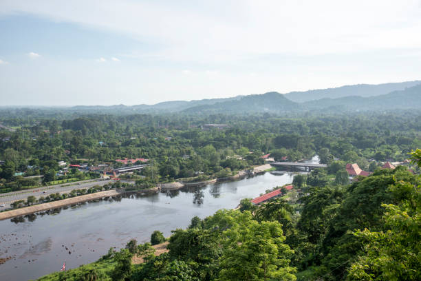 istock Khundan Prakanchon Dam 1624523459