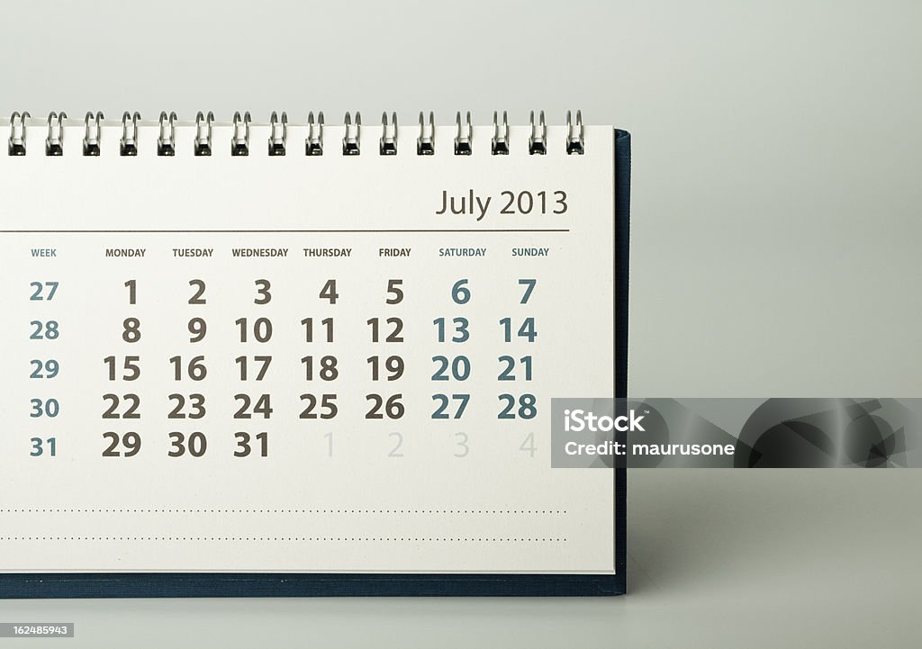 Fogli di calendario. Luglio - Foto stock royalty-free di Agenda