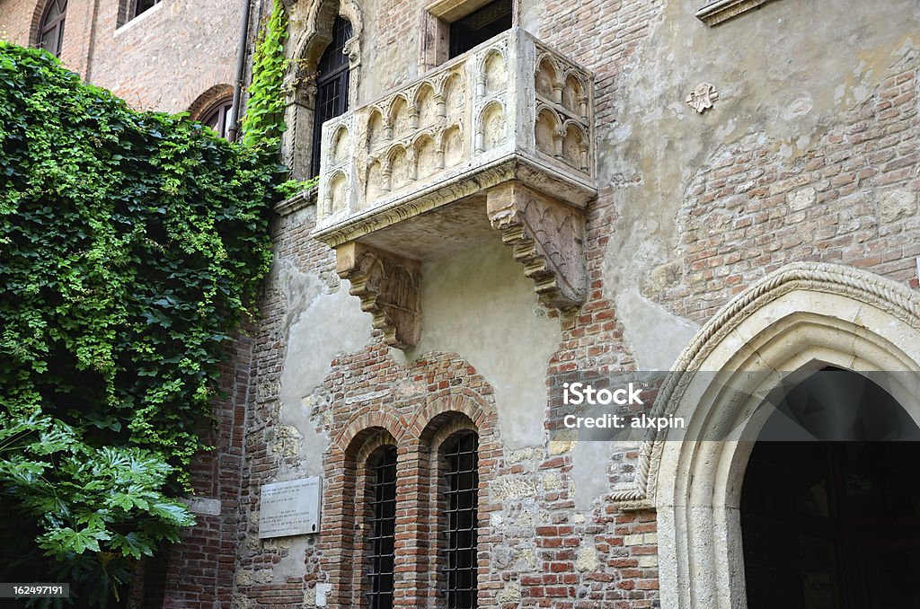 Balcon de Juliette de la maison, de Vérone - Photo de Amour libre de droits