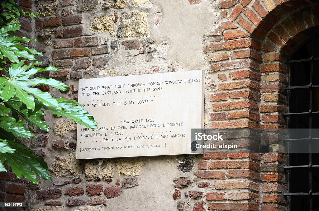 Plaque sur Roméo et Juliette s house, Vérone - Photo de Juliette Capulet libre de droits