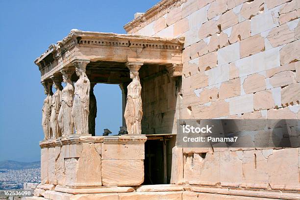 Acrópole Em Atenas Grécia - Fotografias de stock e mais imagens de Acrópole - Atenas - Acrópole - Atenas, Altar, Antiguidade