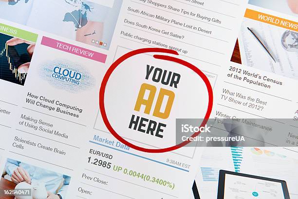 Pubblicità Su Internet - Fotografie stock e altre immagini di Inserzione pubblicitaria - Inserzione pubblicitaria, Internet, Banner web