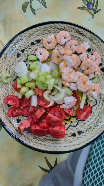 comida especial italiana - mediterranean cuisine salad olive oil tomato salad fotografías e imágenes de stock
