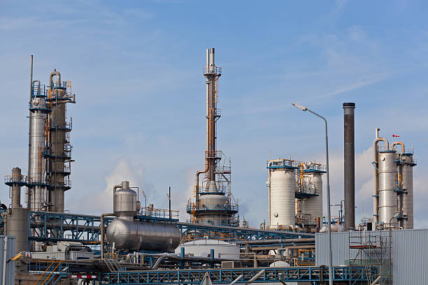 istock View of big oil refinery 162581792