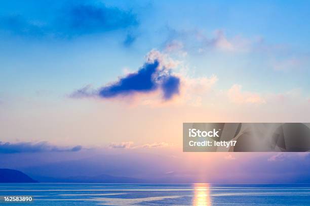 Sunrise ギリシャ - ケルキラ島のストックフォトや画像を多数ご用意 - ケルキラ島, 横位置, ギリシャ