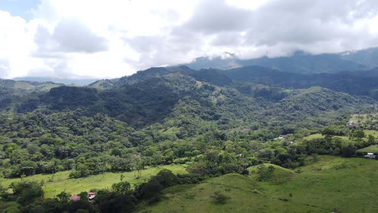 View to the mountains of Restrepo, Meta