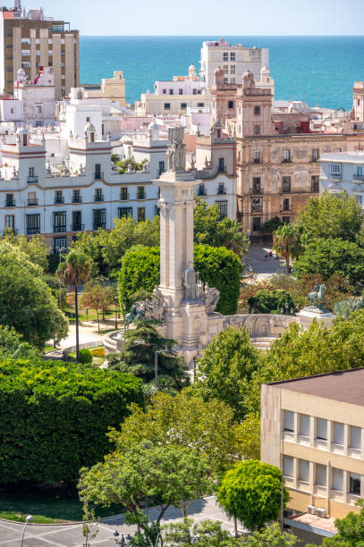 stare miasto w kadyksie, hiszpania - christianity cadiz spain old town zdjęcia i obrazy z banku zdjęć