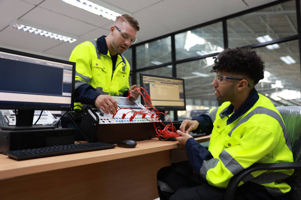 istock Technician and engineer in AI and Robotic training class, training AI Robot  the KIT equipment  and Artificial Intelligence of Things service robots in the manufacturing automation and robotics classroom 1626469668