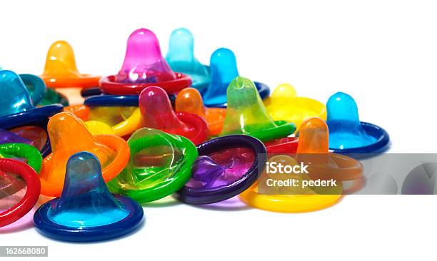 Kolor Prezerwatywy - zdjęcia stockowe i więcej obrazów Prezerwatywa - Prezerwatywa, Antykoncepcja, Bez ludzi